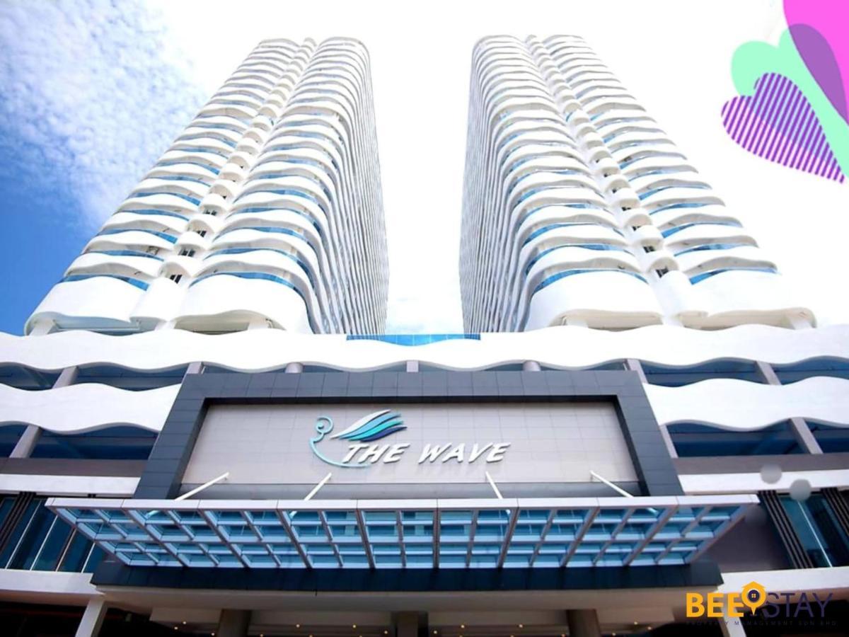 The Wave Suites Melaka By Beestay מראה חיצוני תמונה